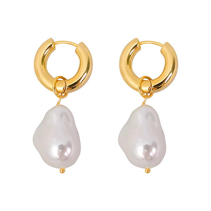 Chunky Pearl Earring